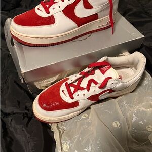 Stylish Red and White Women's Athletic Sneakers